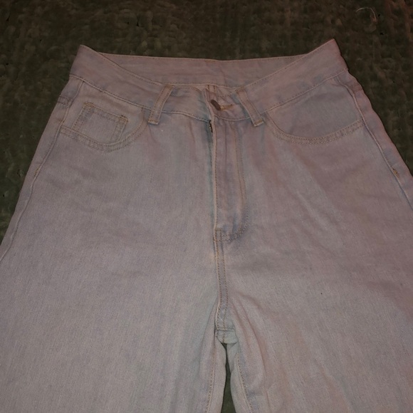 Light wash baggy trendy jeans - Picture 1 of 3